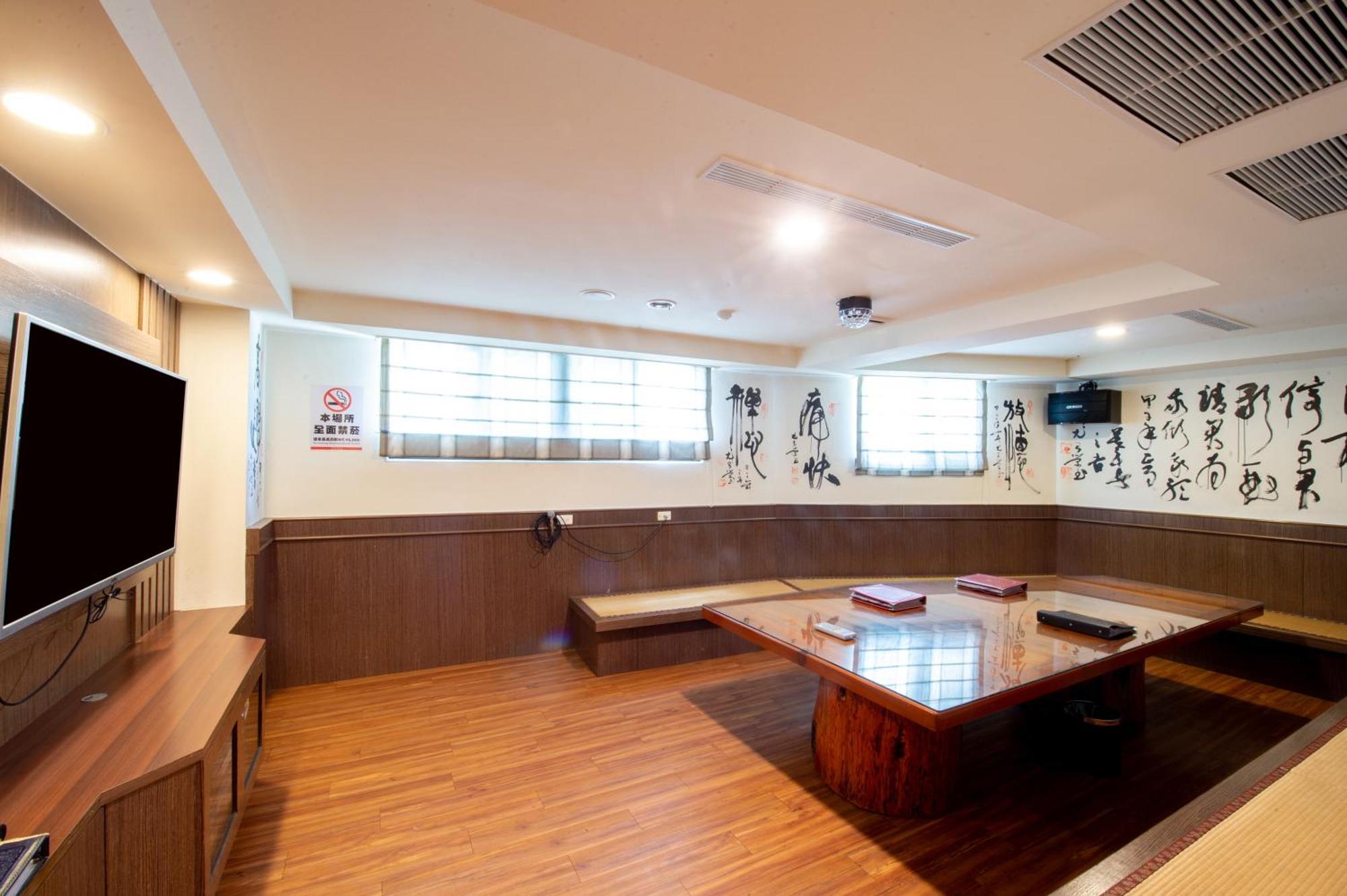 Classic Hotel Shvatan Nantou Exterior photo