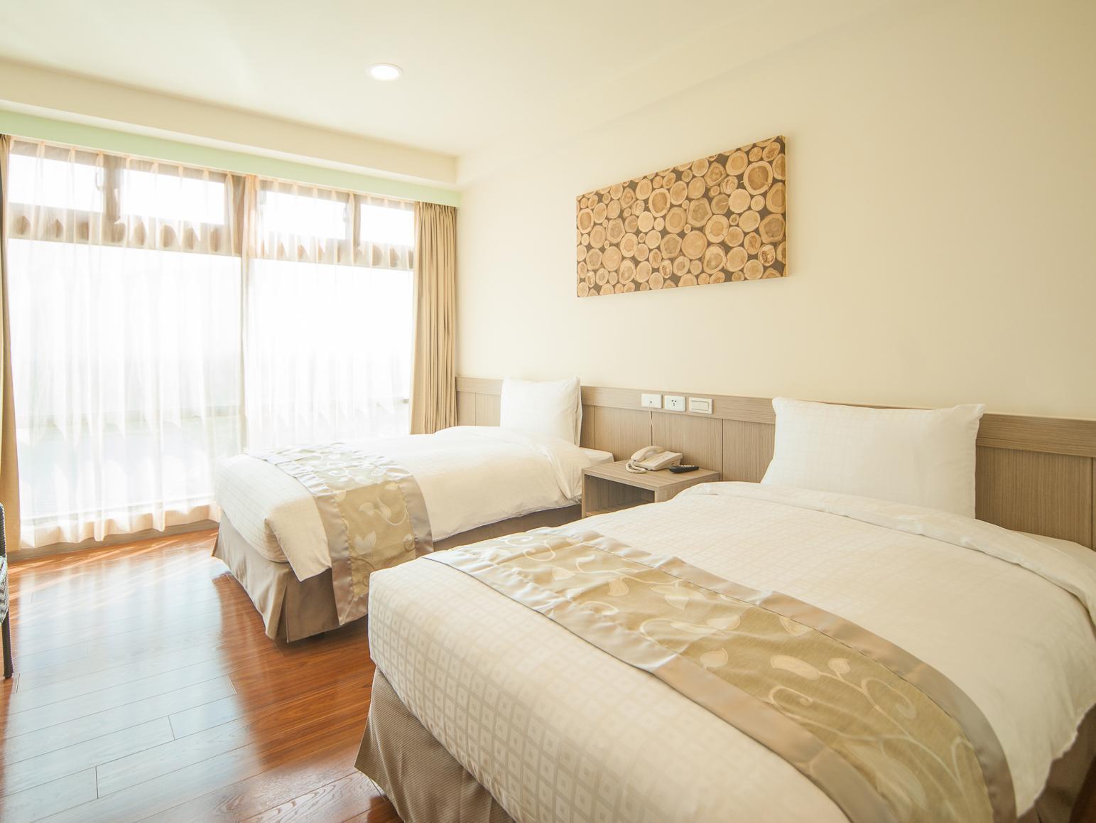 Classic Hotel Shvatan Nantou Exterior photo